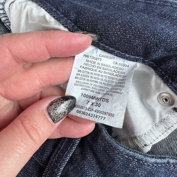 Wrangler Straight Leg Jeans Women Size 7 x 30 Dark Wash Denim Stretch - Picture 7 of 10